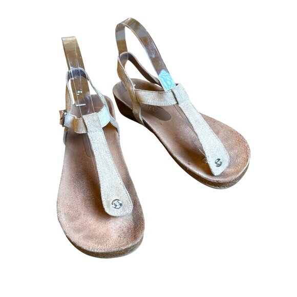 Cordani Sandals Size 39 EU 8-8.5 US Taupe Suede Gene Fishermnan Wedge Thong - Picture 1 of 9